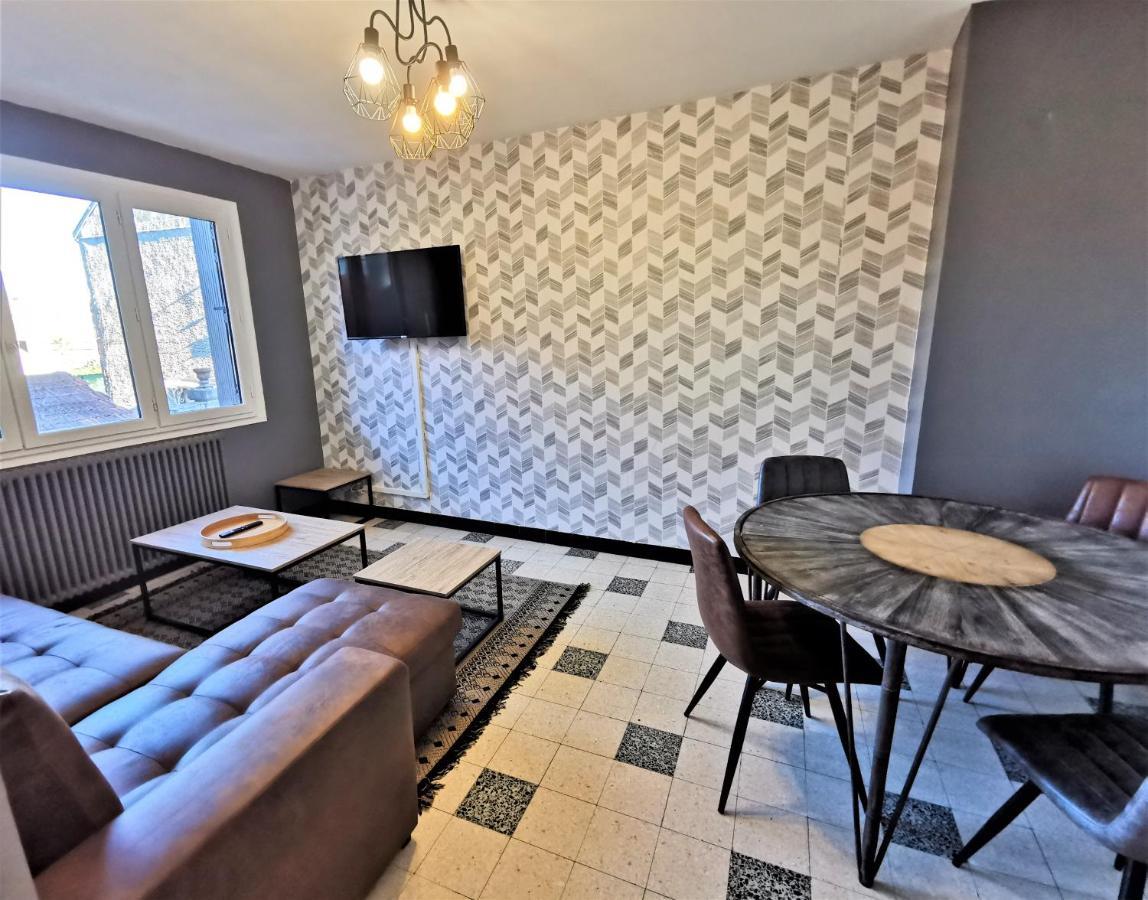 Appartement Tout Confort Refait A Neuf ムーラン エクステリア 写真