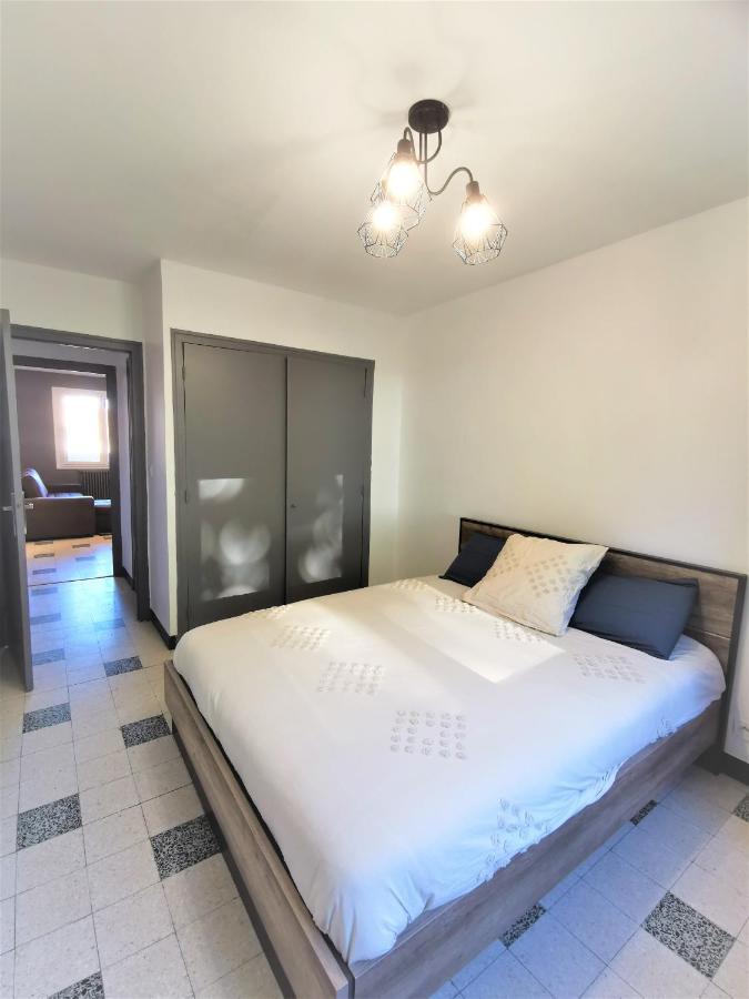 Appartement Tout Confort Refait A Neuf ムーラン エクステリア 写真